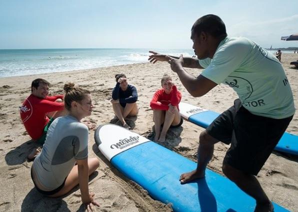 The 5 Best Female Surfers - Mondo Surf Village